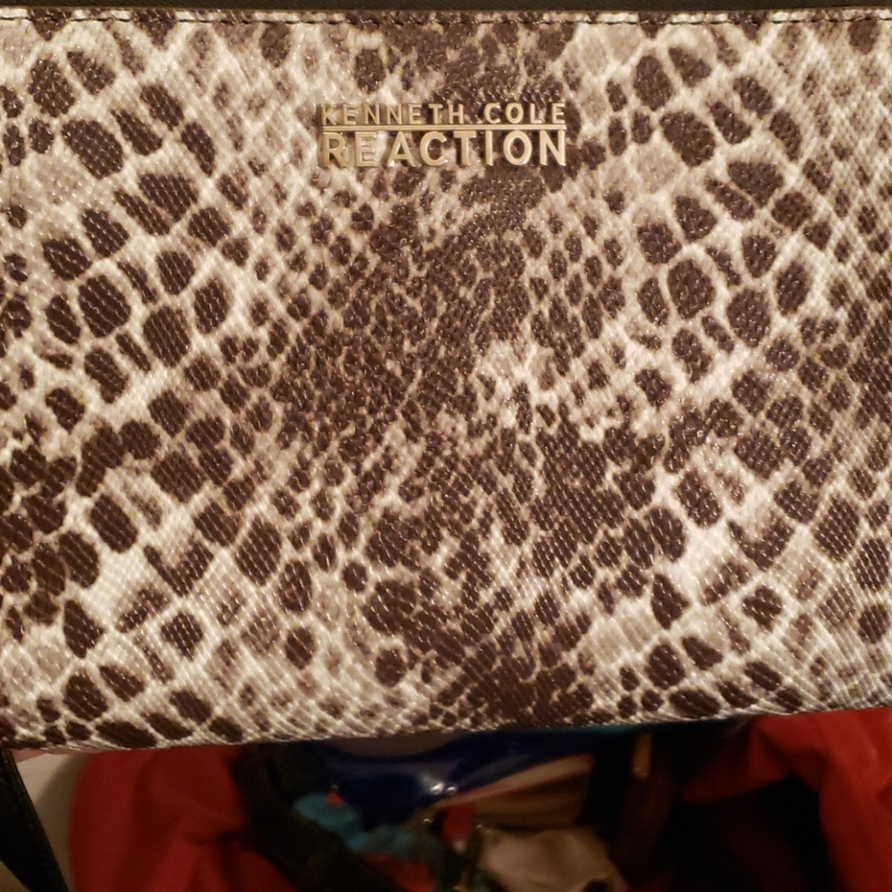 Kenneth Cole handbag